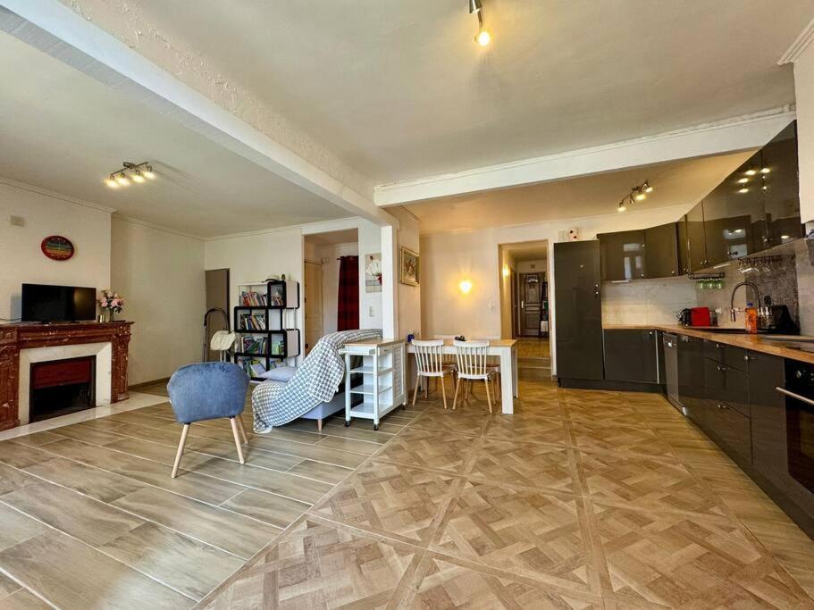 Appartement Le Refuge Du Coquelicot à Béziers Extérieur photo