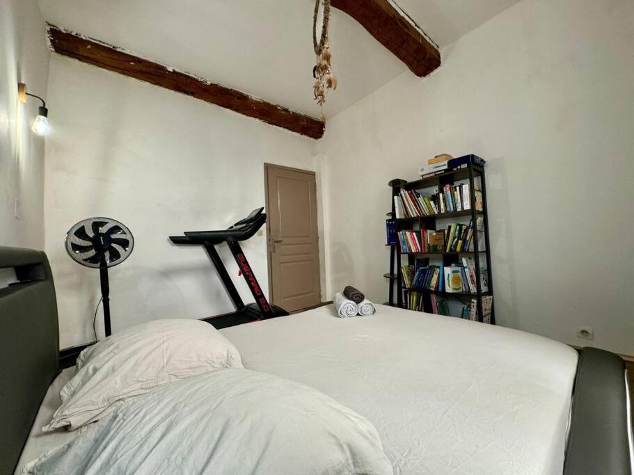 Appartement Le Refuge Du Coquelicot à Béziers Extérieur photo