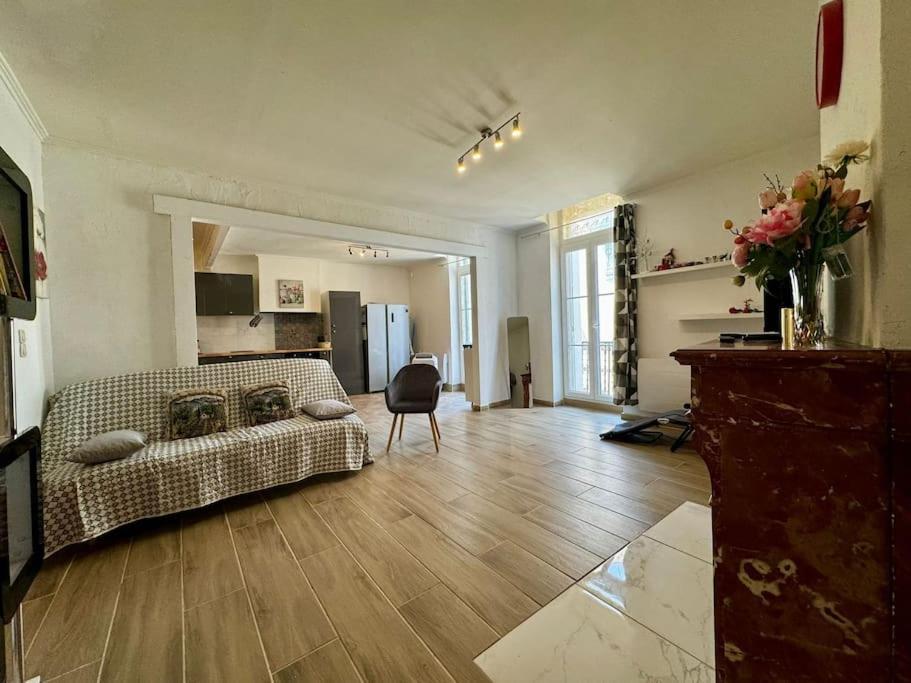 Appartement Le Refuge Du Coquelicot à Béziers Extérieur photo